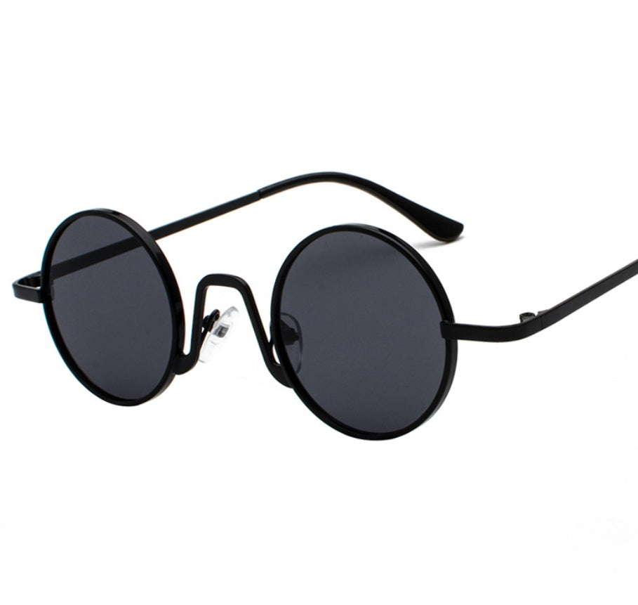 Sunglasses round frame mirror